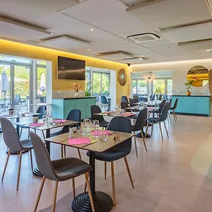 Sure By Western Aeroport Biarritz